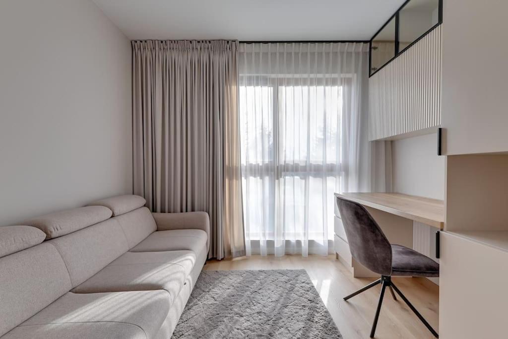 Zajezdnia Wrzeszcz 2 By Grand Apartments Gdansk Bagian luar foto
