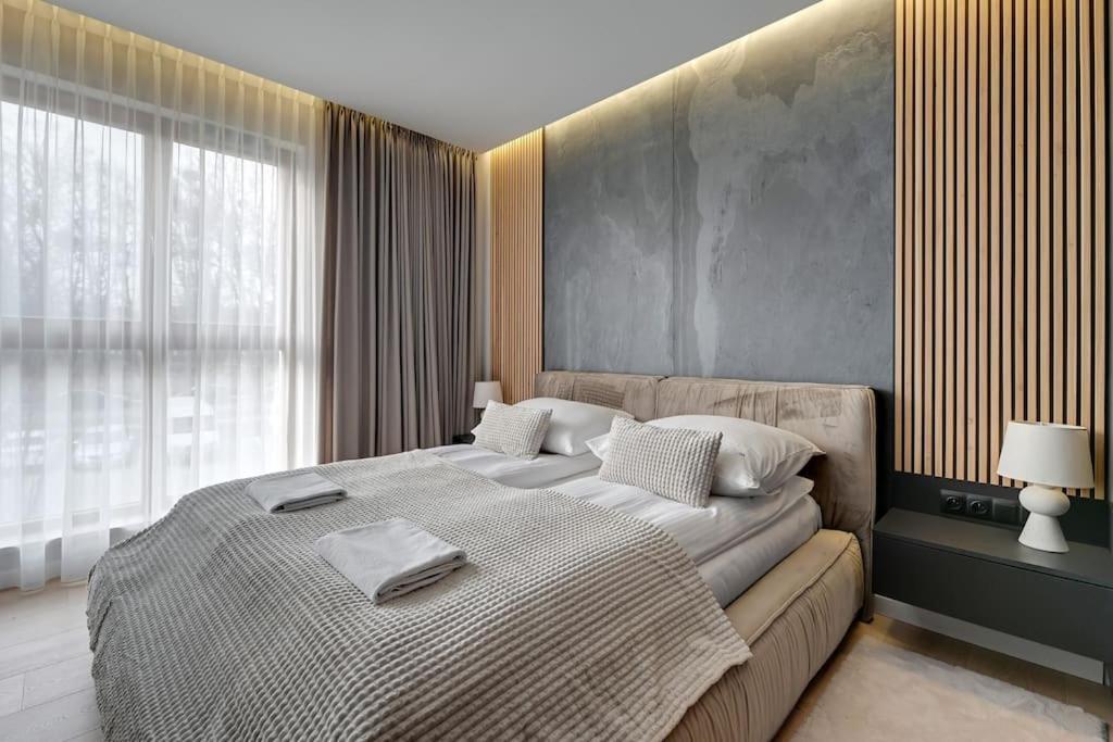 Zajezdnia Wrzeszcz 2 By Grand Apartments Gdansk Bagian luar foto